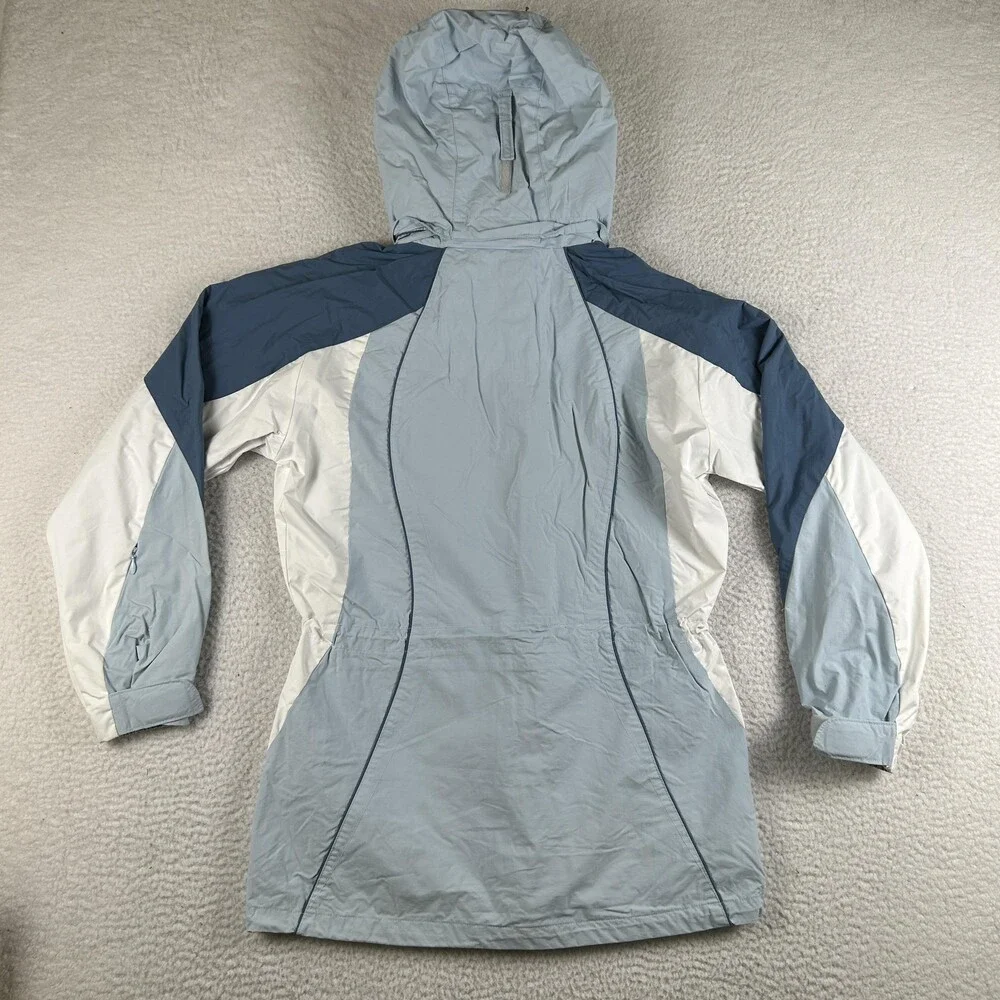 Columbia brand sportswear